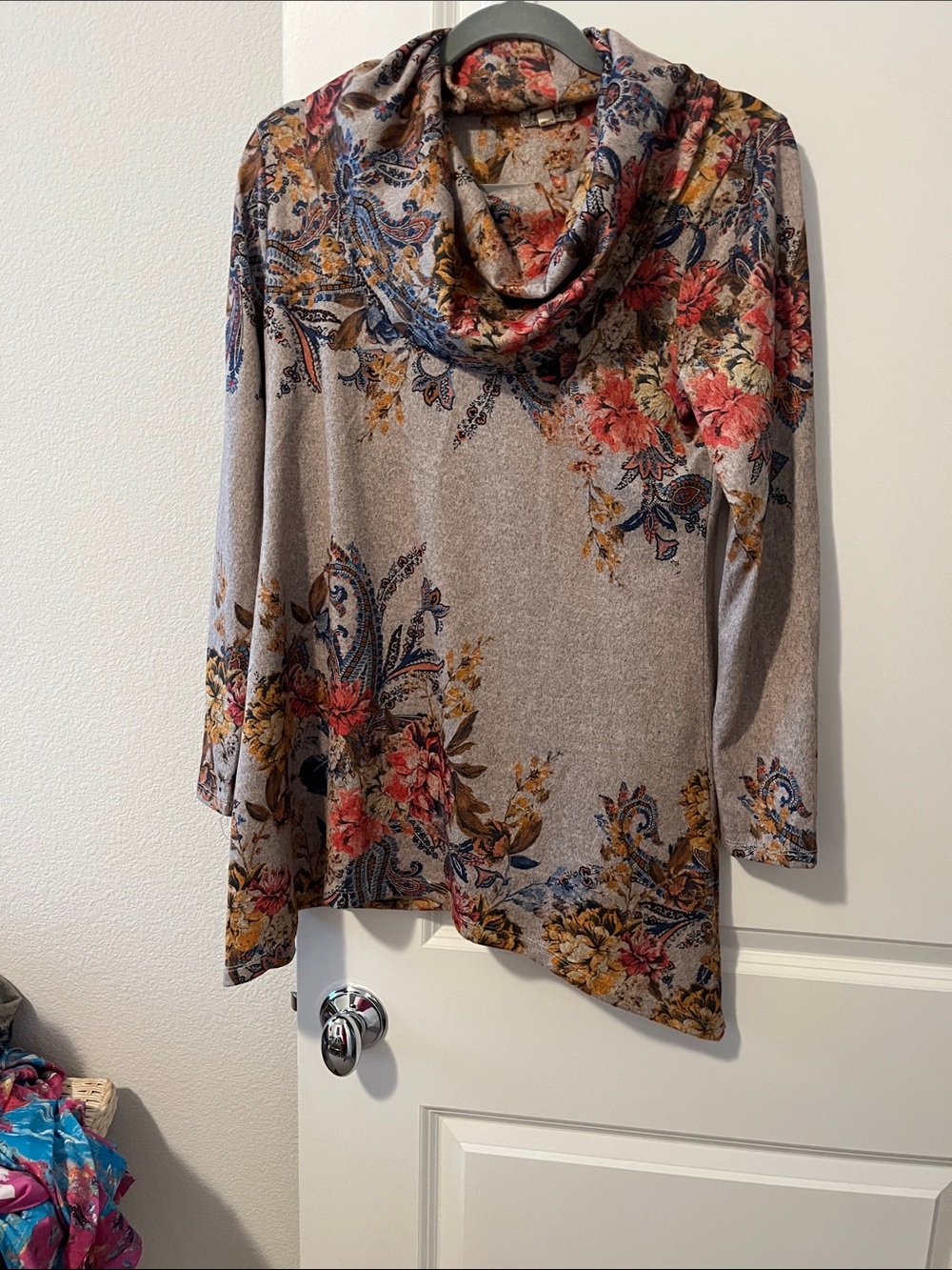 ONE WORLD Taupe Cowl-Neck Sweater with Coral & Navy Floral Print